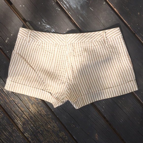 Seersucker shorts - Picture 2 of 2